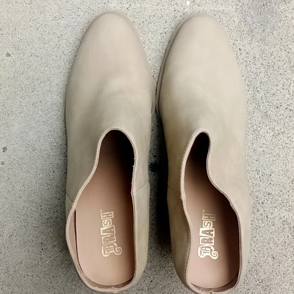 Booties - Picture 2 of 5
